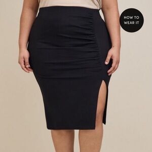 NWOT Torrid Midi Skirt